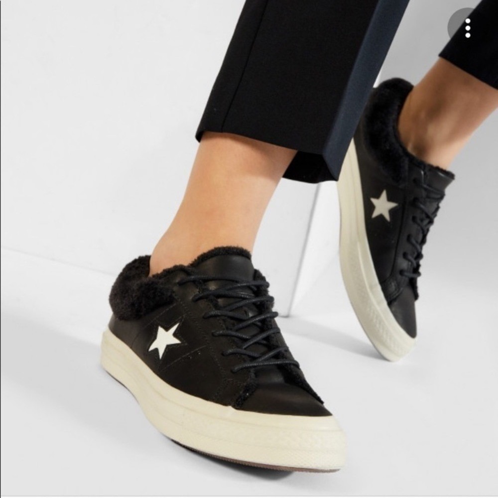 Converse One Star Black Leather Sherpa Lined Sneakers 162601C  Womens 7